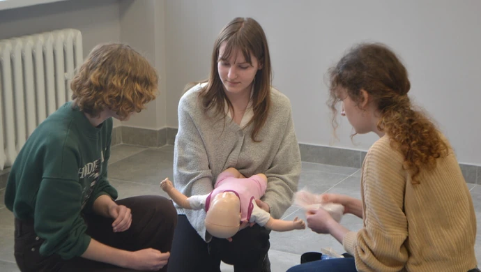 Konkurs medyczny  "Wiem, potrafię, ratuję" w Akademii Piotrkowskiej 