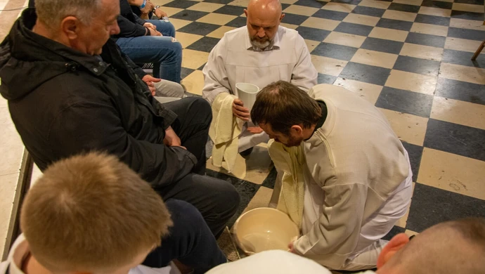 Triduum Paschalne rozpoczęte. Zobacz, jak piotrkowianie przeżywali Wielki Czwartek