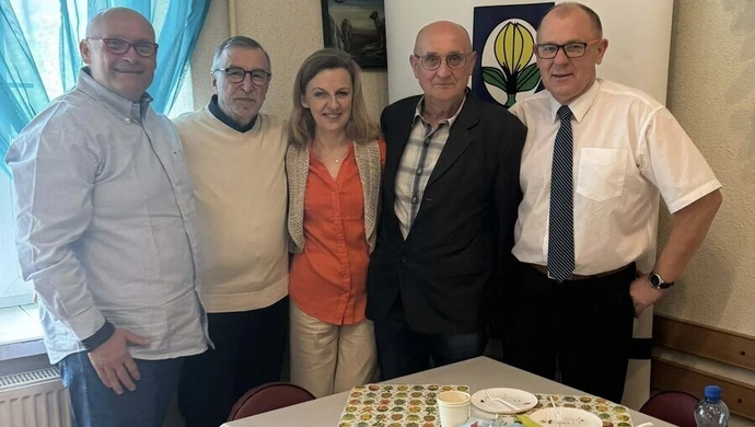 Wyjątkowe śniadanie dla potrzebujących w Piotrkowie