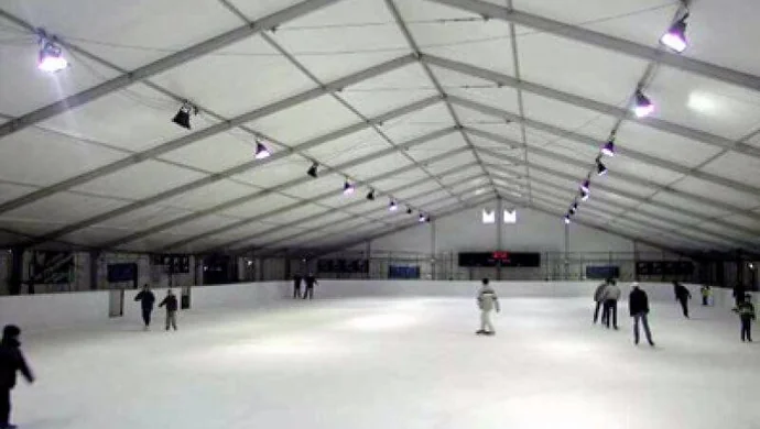 Wiemy gdzie powstanie kryte lodowisko w Piotrkowie 