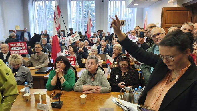 Kompromitacja piotrkowskich radnych na oczach całej Polski?