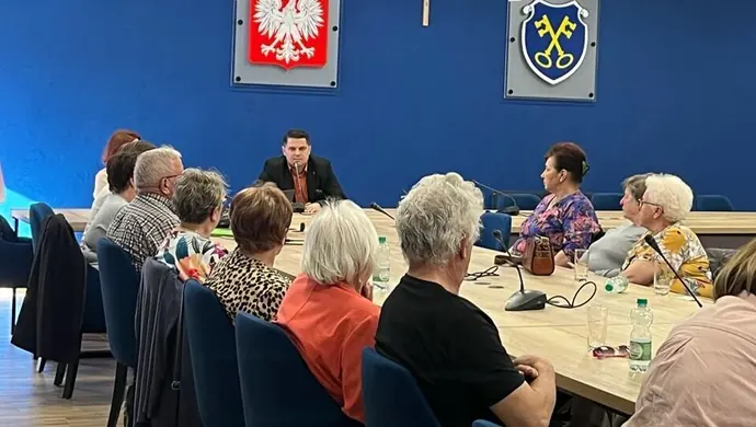 Czy w gminie Kamieńsk powstanie Rada Seniora?