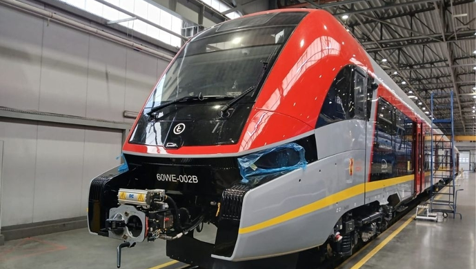 Budowa nowych pociągów dla Łódzkiego idzie pełną parą