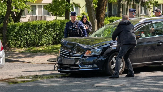 Dwa samochody zderzyły się na Wyzwolenia