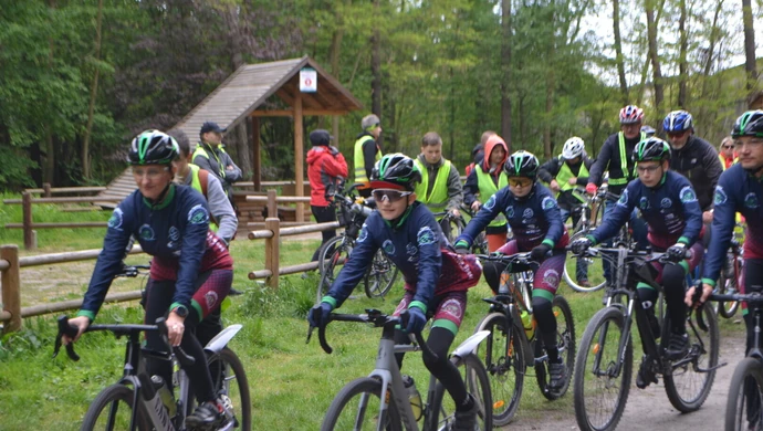 Rajd rowerowy  z piotrkowskim OSiRem