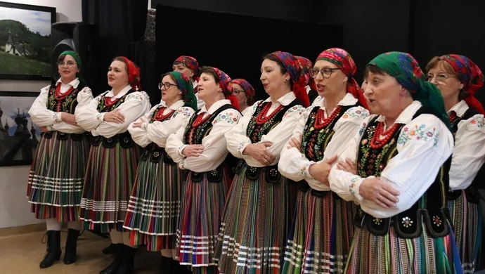 Występ Zespołu Ludowego Ziemi Piotrkowskiej "PIOTRKOWIANIE" Zdjęcia