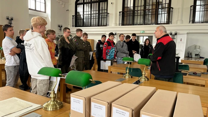 Międzynarodowy Dzień Archiwów w Piotrkowie Trybunalskim. Bezcenne dokumenty i wyjątkowe historie