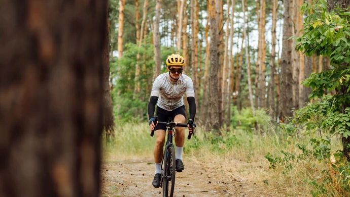 Gravel dla początkujących – jak zacząć swoją przygodę bez przepłacania?