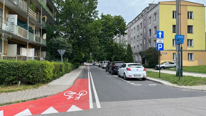 Pierwszy kontrapas rowerowy w Piotrkowie Trybunalskim – zmienia się ruch na ul. Piastowskiej