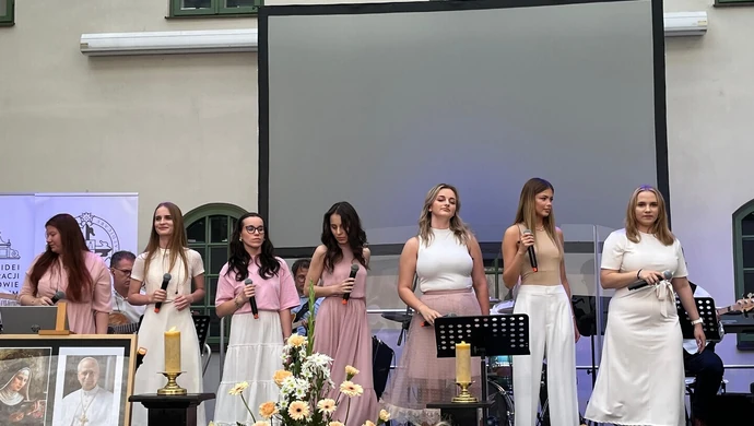 Koncert Chwały i procesja Bożego Ciała w Piotrkowie Trybunalskim