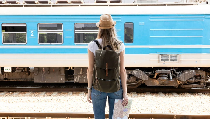 Rozkład jazdy a bilety z przesiadką – na co zwrócić uwagę?