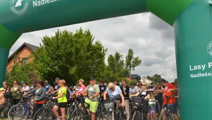 Sportowe święto w Łazach Dąbrowie – V Łazowski Bieg Przełajowy i V Rodzinny Rajd Rowerowy już 12 lipca!