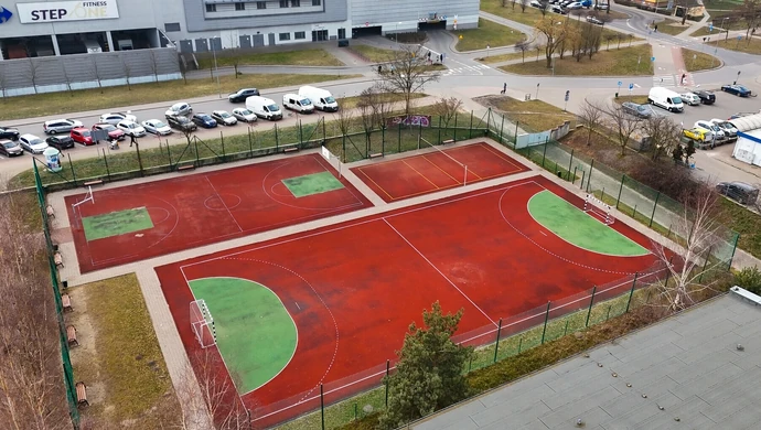 Rusza przebudowa boisk przy SP nr 2 w Piotrkowie