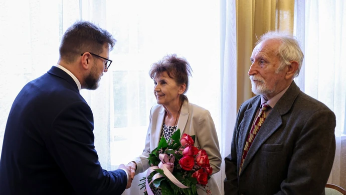 Z miłością przez dekady – jubileusze małżeńskie