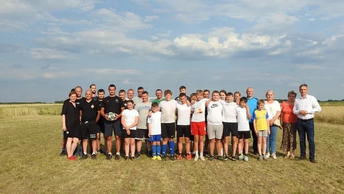 Nowe boisko sportowe w Niewierszynie już otwarte!