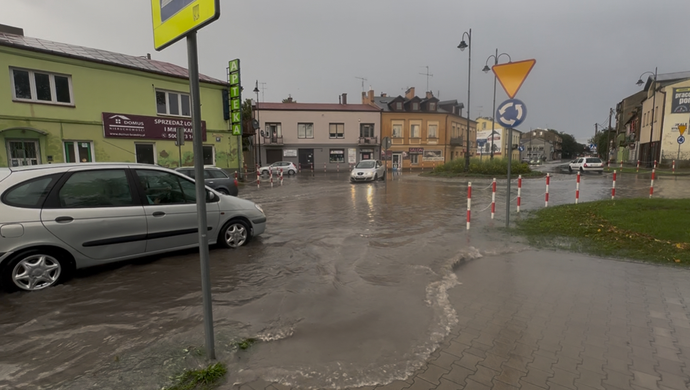 Ryneczek znów pod wodą ZDJĘCIA FILMY