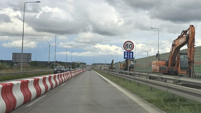 Trwa remont na S8 między Polichnem a Studziankami. Są utrudnienia