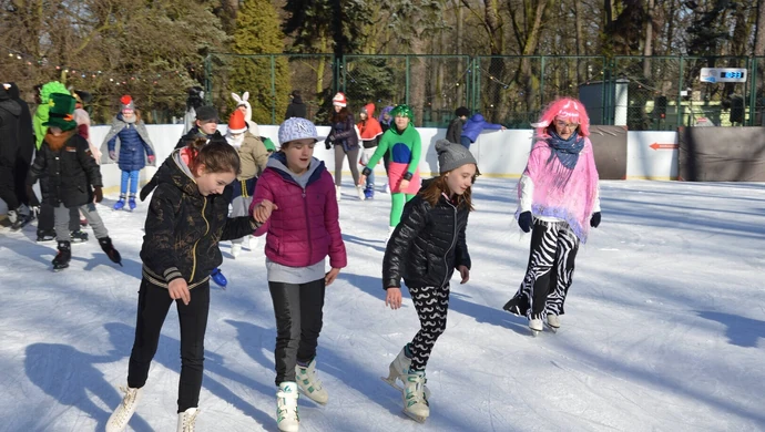 Latem o zimie. UM w Piotrkowie wybrał projektanta miejskiego lodowiska 