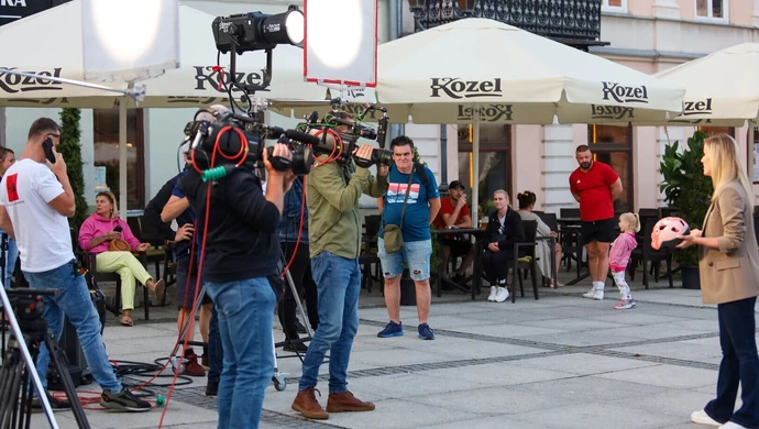 TVN „Uwaga!” na żywo z rynku w Piotrkowie ZDJĘCIA