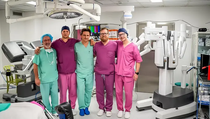 Robot Da Vinci pomógł lekarzom usunąć raka. Jego precyzja pozwala założyć szwy nawet na ziarnku kukurydzy