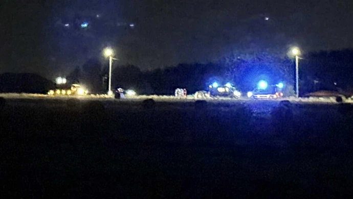 12-latek wjechał pod auto i uciekł. Ostatecznie trafił do szpitala