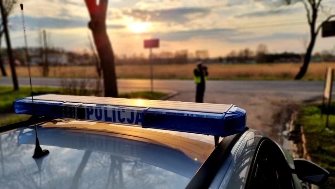 Ranny, 13 kolizji i 5 osób na podwójnym gazie. Podsumowanie długiego weekendu