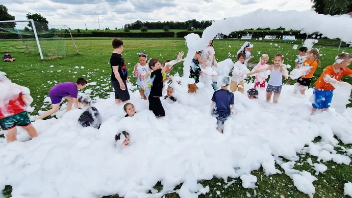 Wakacyjna Ekoprzygoda w Czarnocinie – lato pełne nauki i zabawy