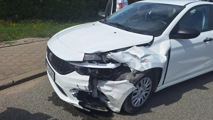 Cztery auta zderzyły się w Karlinie