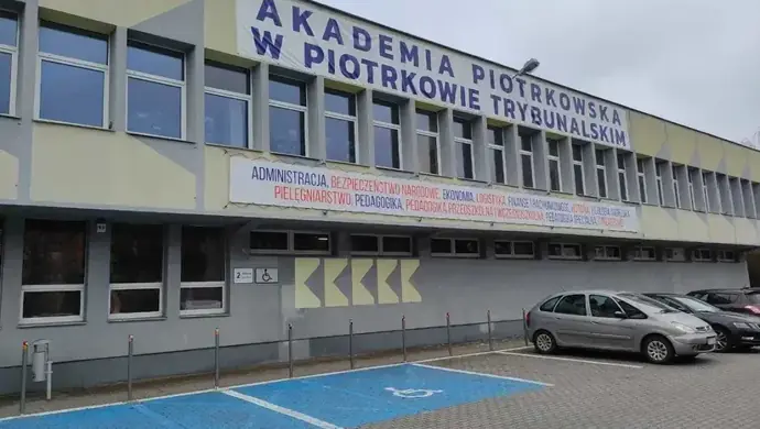 Rozpoczyna się dogrywka rekrutacji na studia na uczelniach w Łódzkiem