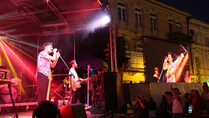 Tłumy na koncercie Wiktora Dyduły w Piotrkowie