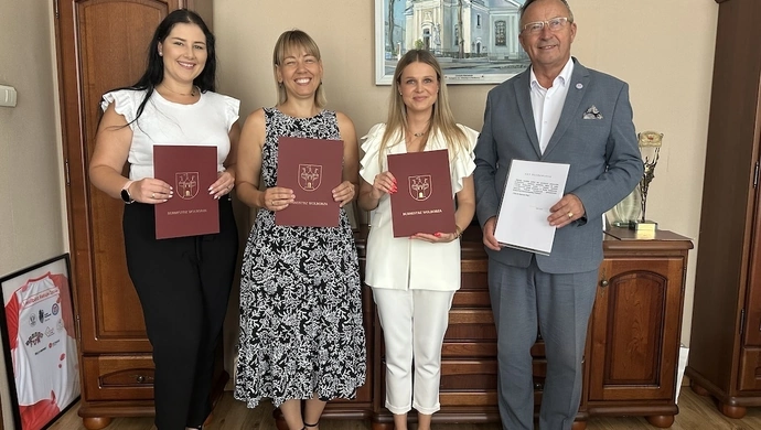 Burmistrz Wolborza wręczył akty mianowania nauczycielkom