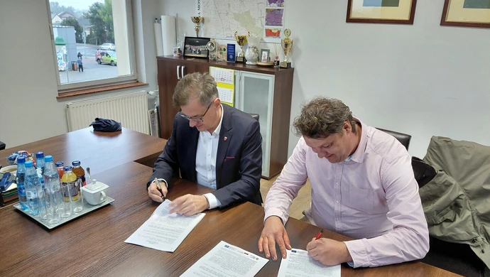 Nowy żłobek w Moszczenicy – 40 miejsc opieki dla dzieci już wkrótce