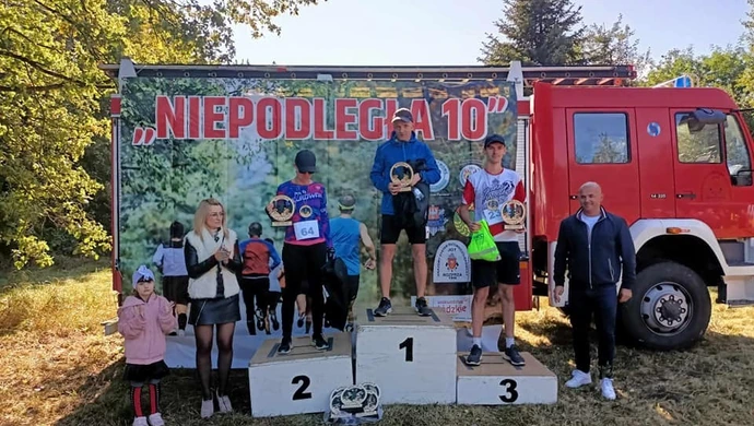 Impreza dla aktywnych w Lubieniu "Niepodległa 10" 