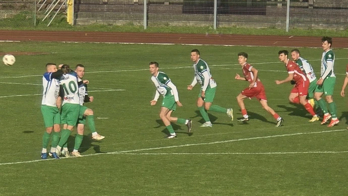 Cztery minuty, które wstrząsnęły Włókniarzem