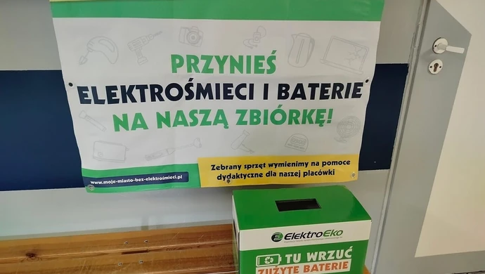 Akcja ekologiczna w ZSP CKU Szydłów 