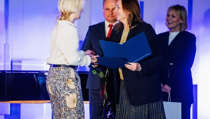 Łódzkie kusi atrakcyjnymi pożyczkami i nagradza naukowców