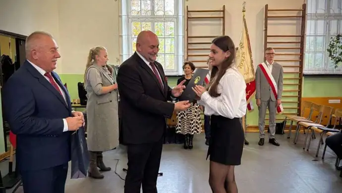 Młodzi z pasją, nauczyciele z misją – Powiatowy Dzień Edukacji Narodowej w Wolborzu