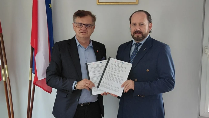 Miliony na modernizację przychodni w Moszczenicy i Srocku