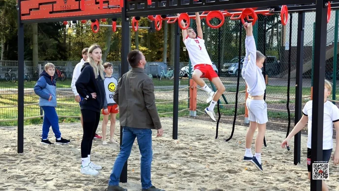 Nowe miejsce do zabawy i rekreacji już cieszy najmłodszych mieszkańców Sulejowa.