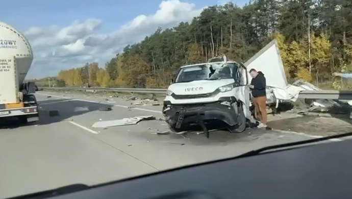Wypadek na A1 niedaleko Piotrkowa. Autostrada zablokowana w kierunku Łodzi