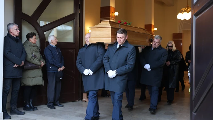 Piotrków Trybunalski pożegnał Witolda Kopertowskiego. Odszedł głos Piotrcovii i muzyk kapeli Fakiry