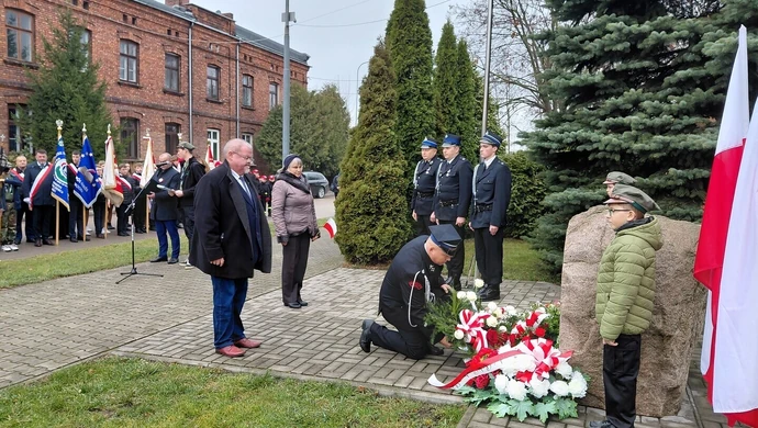 Gmina Moszczenica uczciła 107. rocznicę odzyskania niepodległości przez Polskę