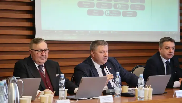 W poniedziałek nadzwyczajna sesja Rady Miasta Piotrkowa 