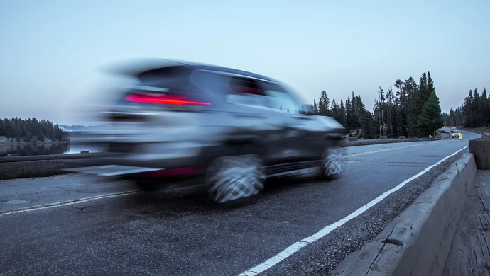 Policjanci poszukują świadków niebezpiecznego zdarzenia drogowego. Widziałeś sprawcę?