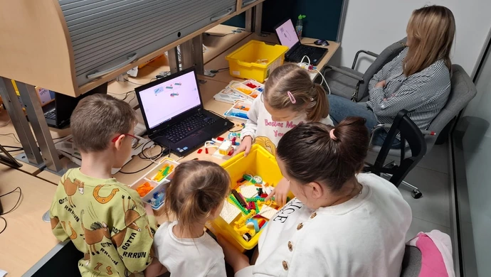 Tydzień Aktywności Rodzinnej w Piotrkowie: robotyka, nordic walking i twórcze warsztaty