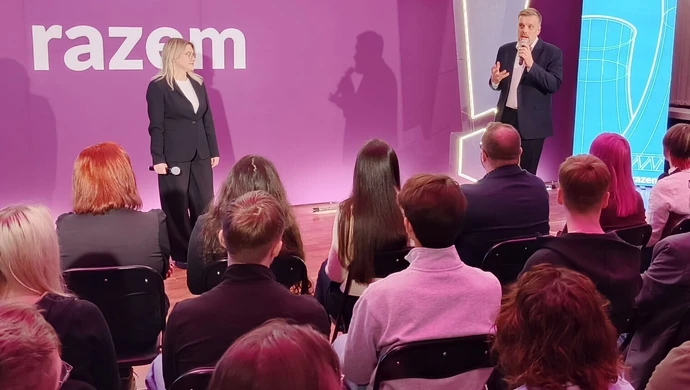 Zandberg i Owca w Piotrkowie. Spotkanie z mieszkańcami