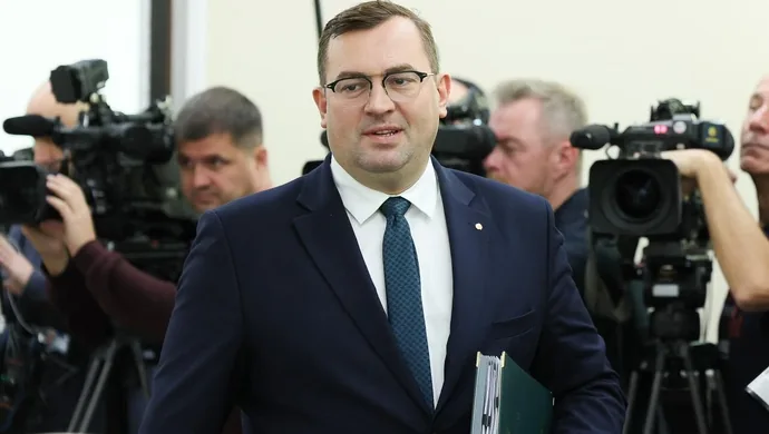 Minister rolnictwa Stefan Krajewski o martwym dziku z ASF - "Nie wykluczamy dywersji ze wschodu"
