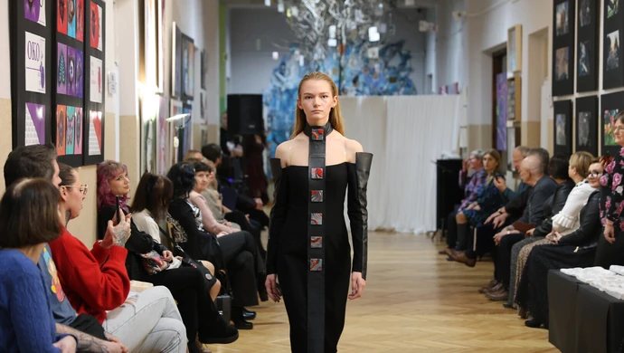  5-lecie powstania Liceum Sztuk Plastycznych ZSP6. Zorganizowano wyjątkowy pokaz mody