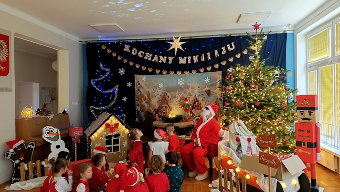 Wizyta Świętego Mikołaja w Przedszkolu Samorządowym nr 20 w Piotrkowie