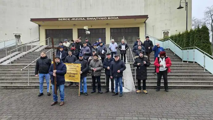 Już po raz 81. ulicami Piotrkowa przeszedł Męski Różaniec 